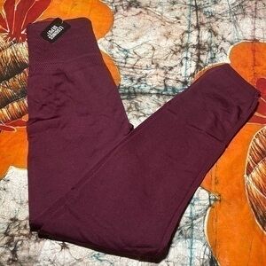 Sexy Burgundy Spandex High Waisted Leggings